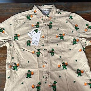 St Patrick’s Day! DENIM & FLOWER Shirt Men’s Med NWT Luck of the Irish